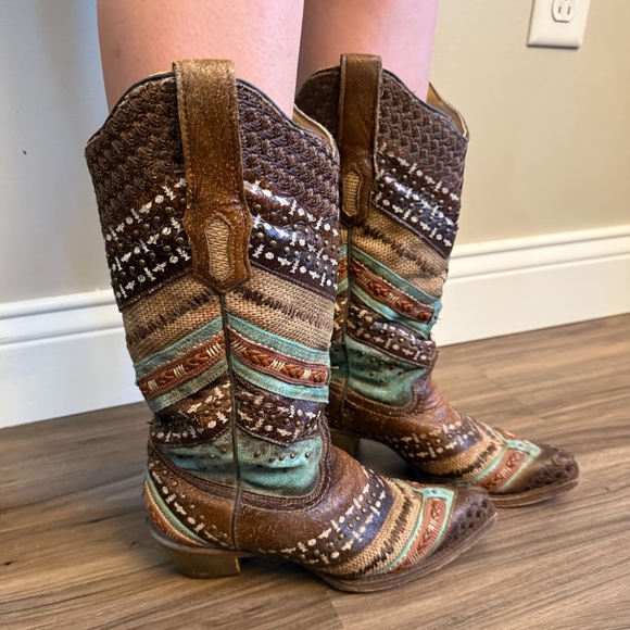 Women's Western Leather Boots - Brown and Turquoise - Picture 2 of 10